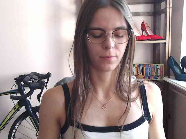MegiKiss webcam