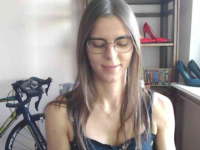 MegiKiss webcam