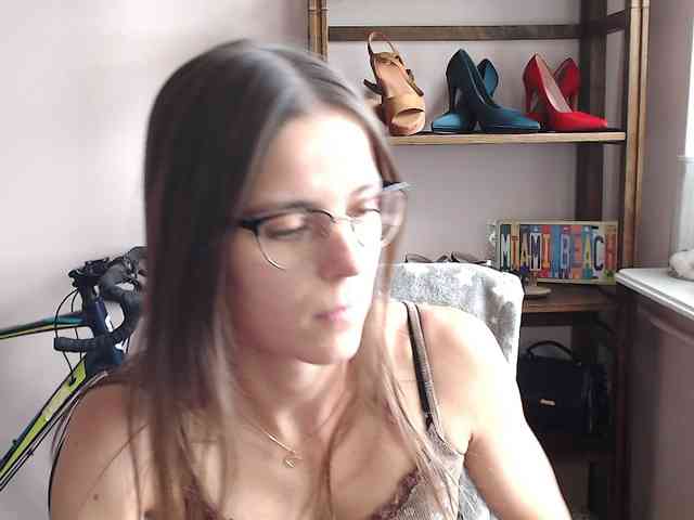 MegiKiss webcam