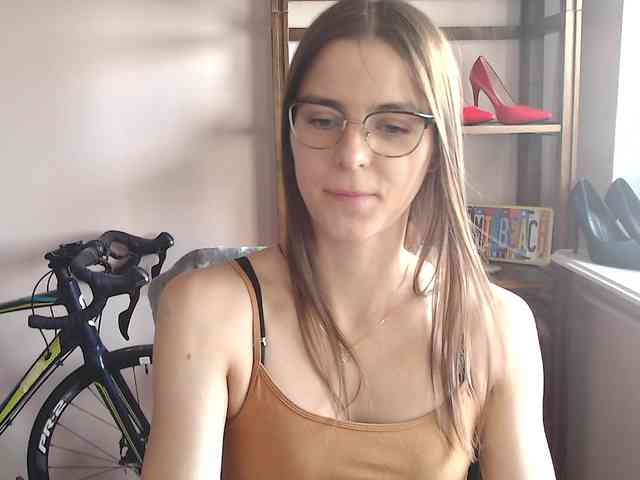 MegiKiss webcam