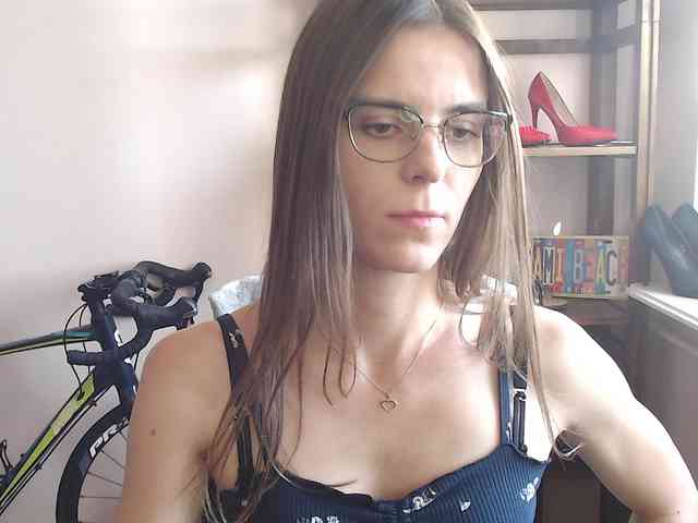 MegiKiss webcam