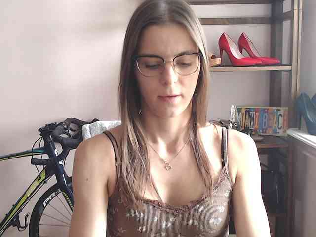 MegiKiss webcam