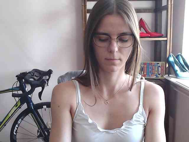 MegiKiss webcam