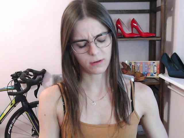 MegiKiss webcam