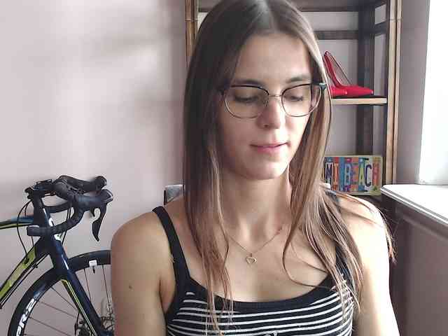 MegiKiss webcam