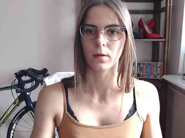 MegiKiss webcam