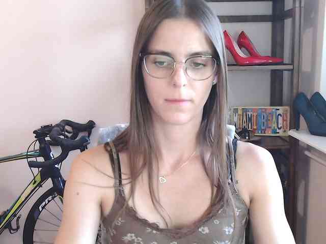 MegiKiss webcam