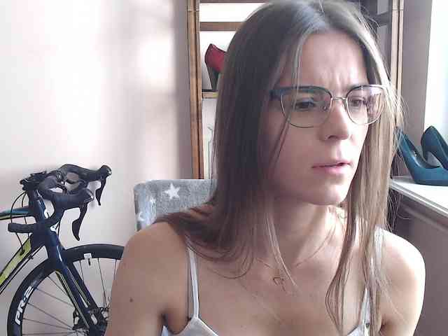 Modella: MegiKiss