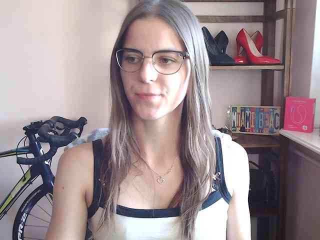 MegiKiss webcam