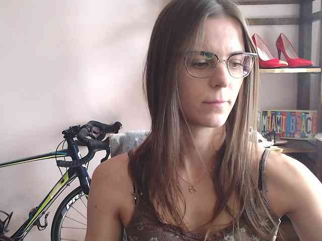 MegiKiss webcam