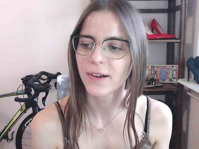 MegiKiss webcam