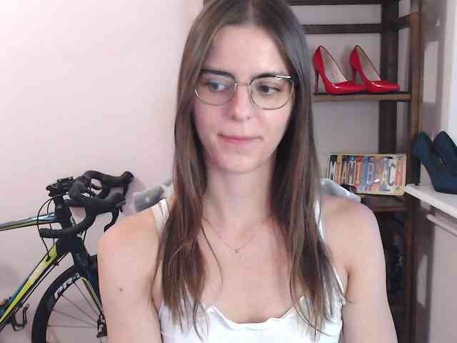 MegiKiss webcam