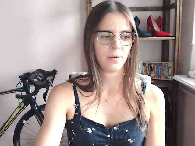 MegiKiss webcam