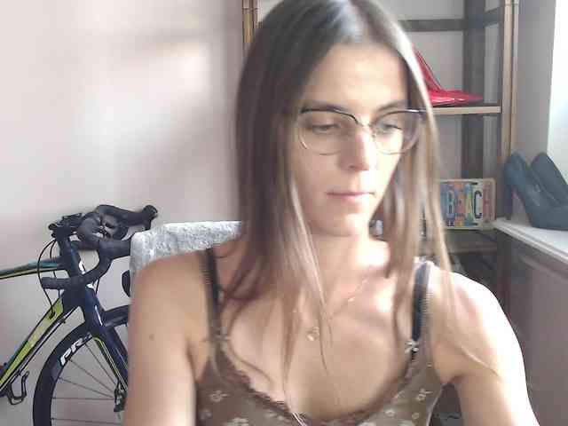 MegiKiss webcam