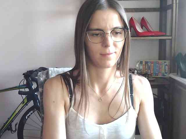 MegiKiss webcam