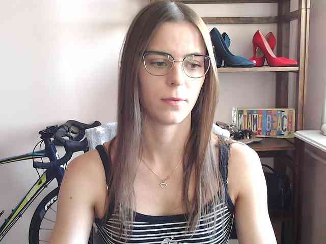 Model: MegiKiss