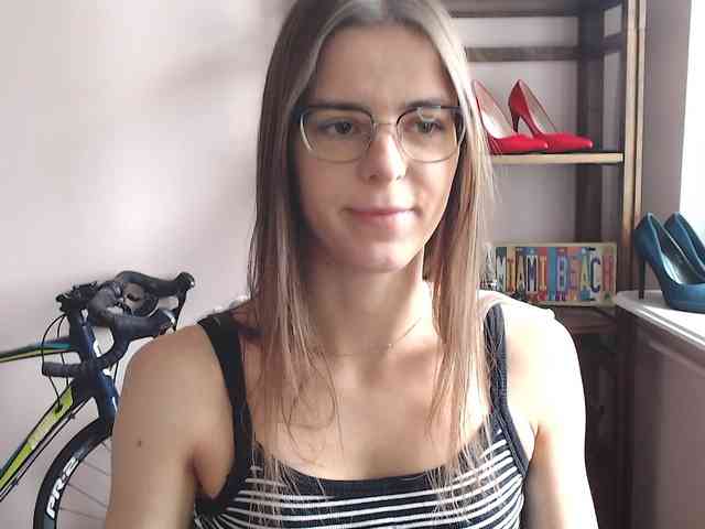 MegiKiss webcam