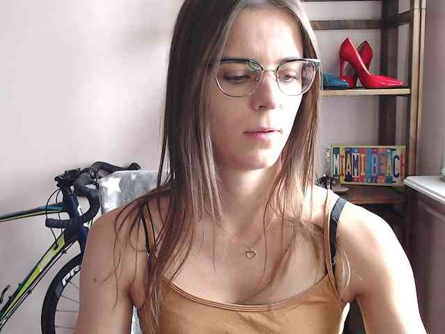 MegiKiss webcam