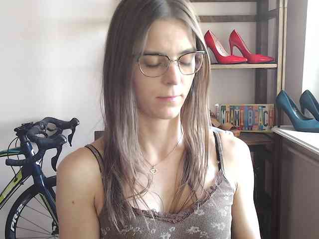 MegiKiss webcam