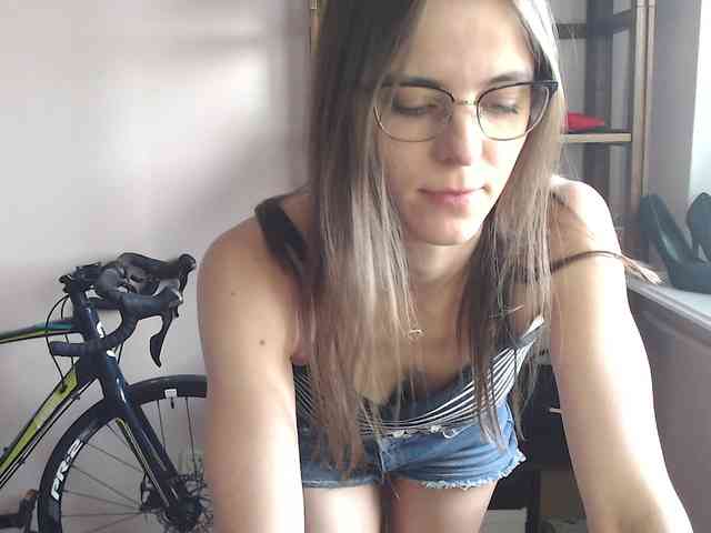 MegiKiss webcam