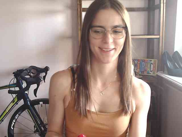MegiKiss webcam