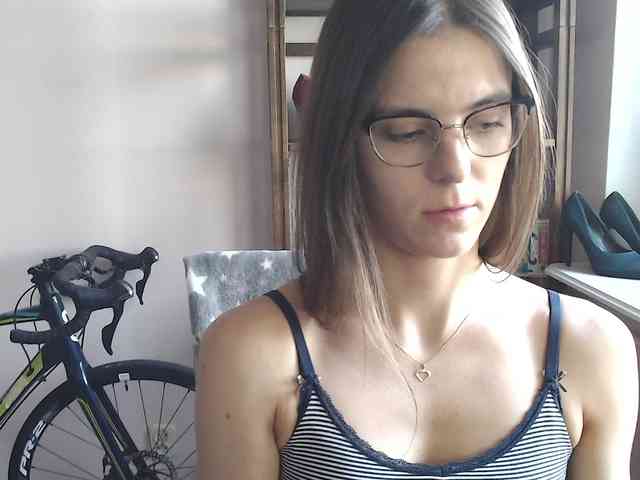 MegiKiss webcam