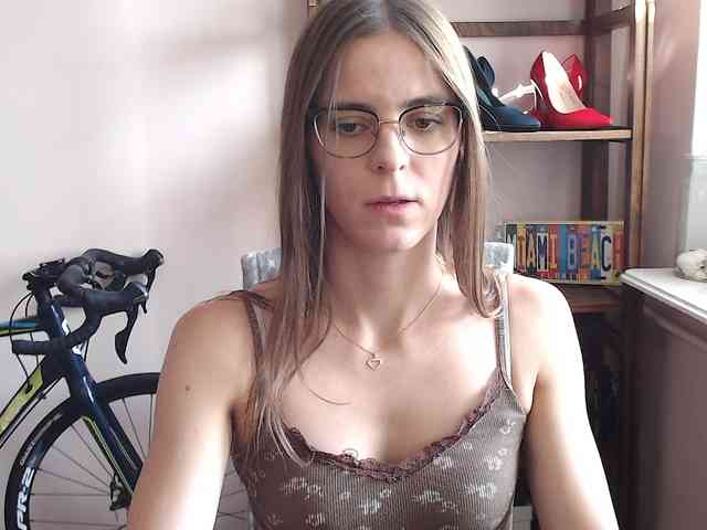 MegiKiss webcam