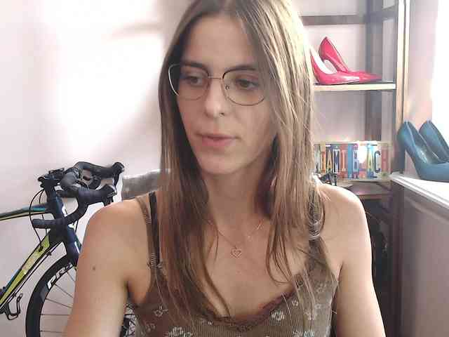 MegiKiss webcam