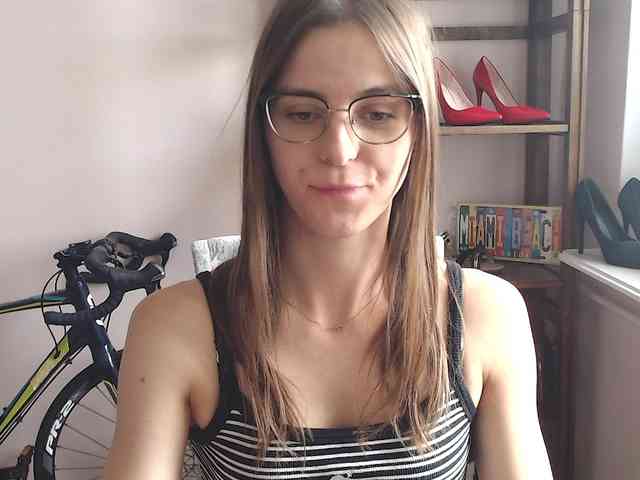 MegiKiss webcam