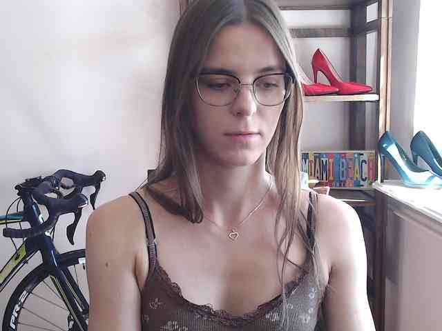 MegiKiss webcam