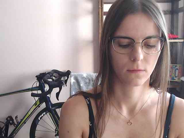 MegiKiss webcam