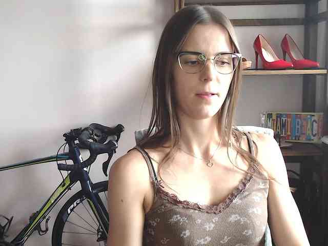 MegiKiss webcam
