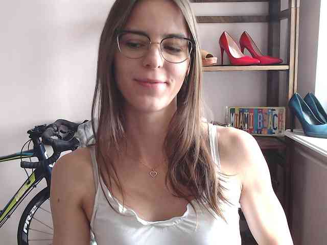 MegiKiss webcam