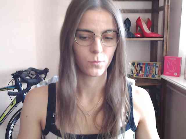 MegiKiss webcam