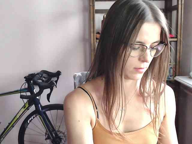 MegiKiss webcam