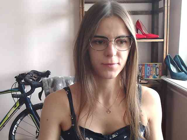 MegiKiss webcam