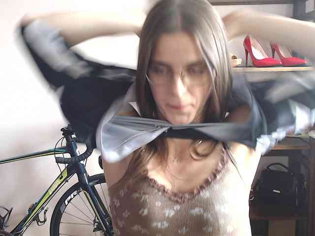 MegiKiss webcam