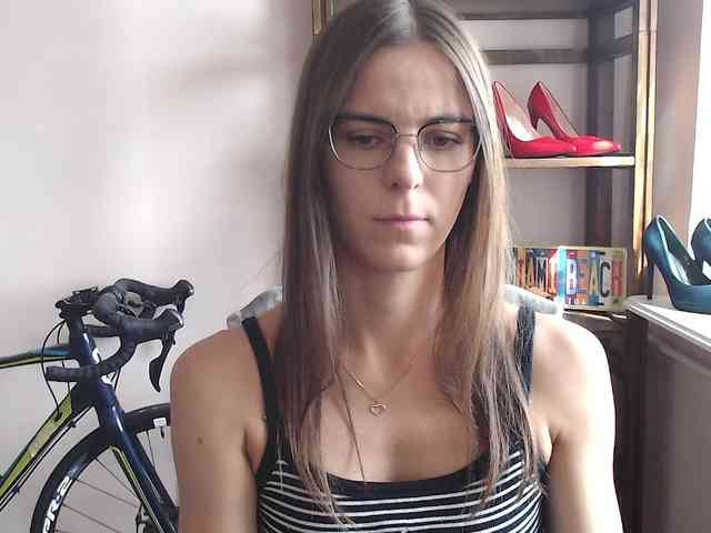 MegiKiss webcam