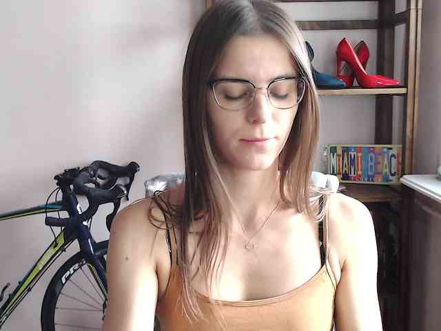 MegiKiss webcam