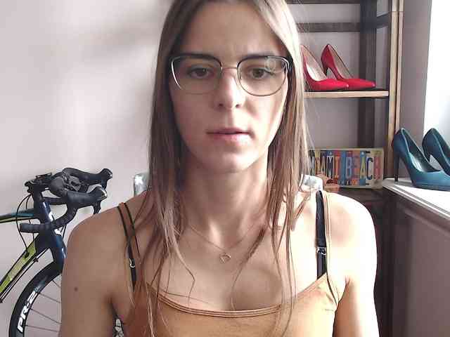 MegiKiss webcam