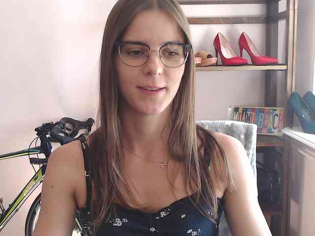 MegiKiss webcam