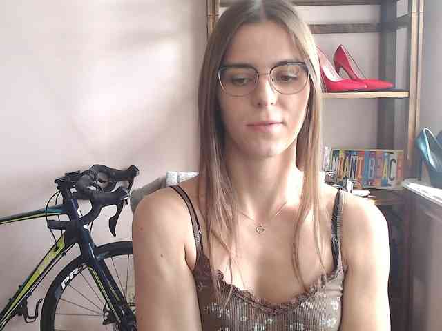 MegiKiss webcam