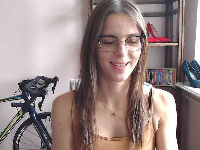 MegiKiss webcam