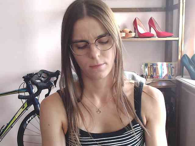 MegiKiss webcam