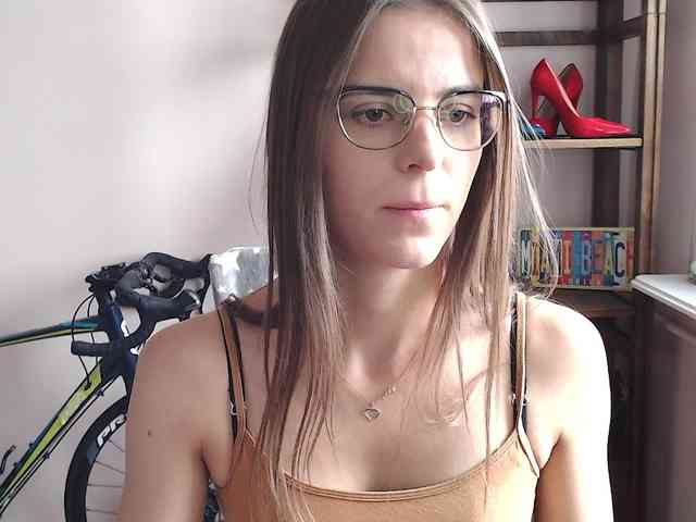 MegiKiss webcam
