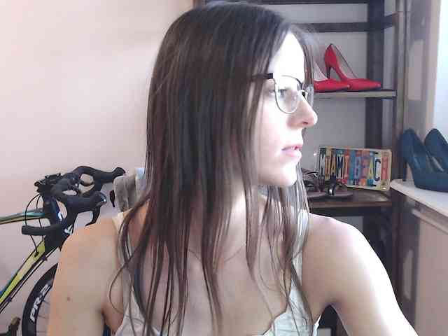 MegiKiss webcam