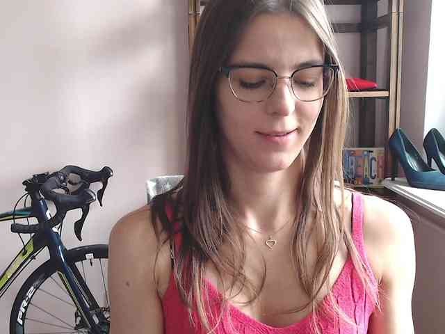 MegiKiss webcam