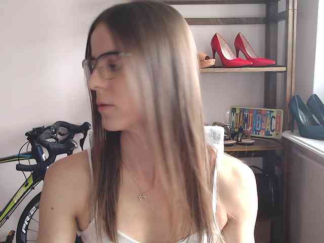 MegiKiss webcam