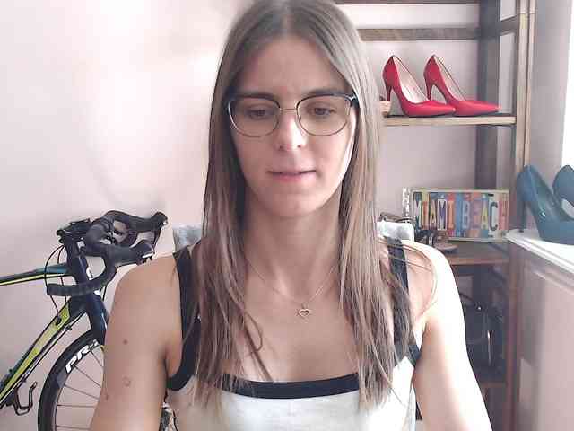 MegiKiss webcam