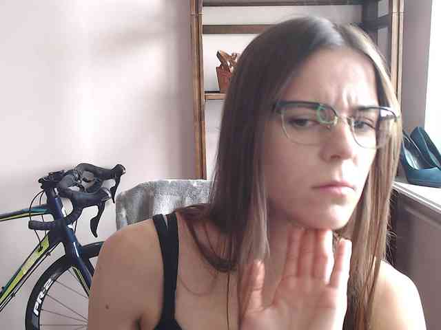 MegiKiss webcam